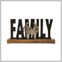 Family dekoráció fából 30 cm
