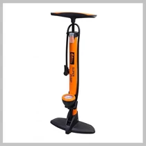 SUPER PUMP Kézi Pumpa Manométerrel – 530 × 38 mm – 09148