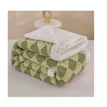 Sherpa pléd zöld–fehér rombusz mintával 150×200 cm ZF-Z150